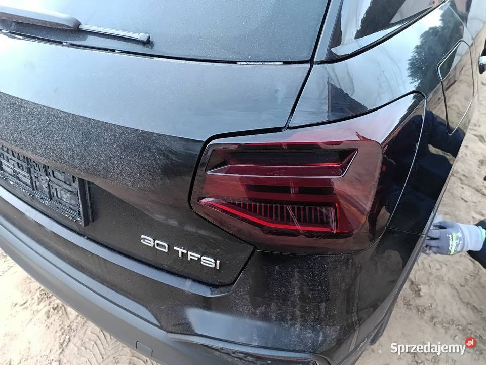 Lampy tył full LED Audi Q2 lift przyciemniane wielkopolskie sprzedam
