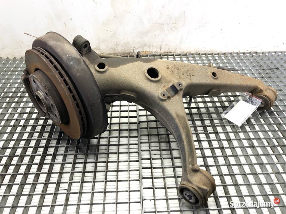 WAHACZ PIASTA LEWY TYŁ VW TRANSPORTER T6 Bus Piasty i łożyska kół