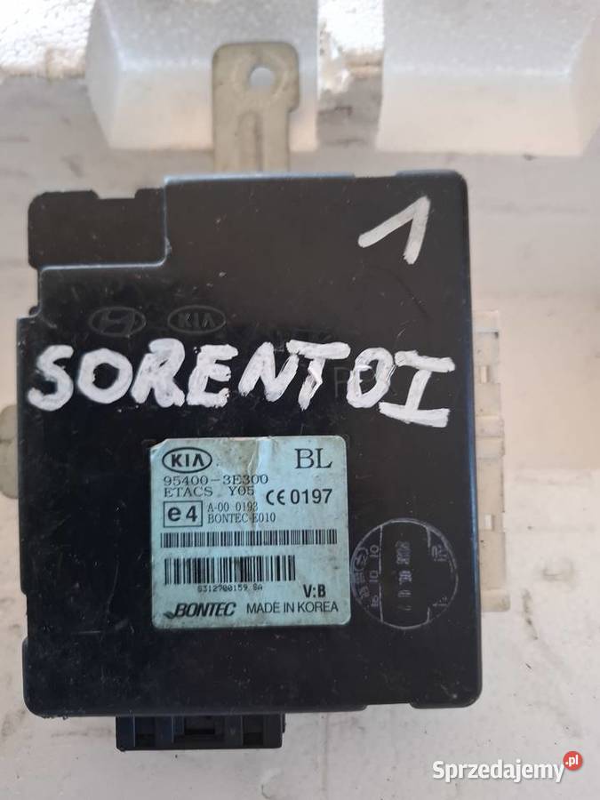 KIA SORENTO moduł centralnego zamka 954003E300