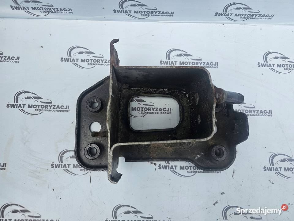 TOYOTA PRIUS XW20 06r podłużnica lewa Kielce