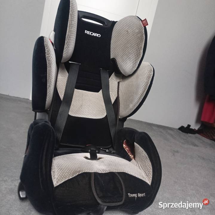 FOTELIK SAMOCHODOWY RECARO YOUNG SPORT 936 Mietków