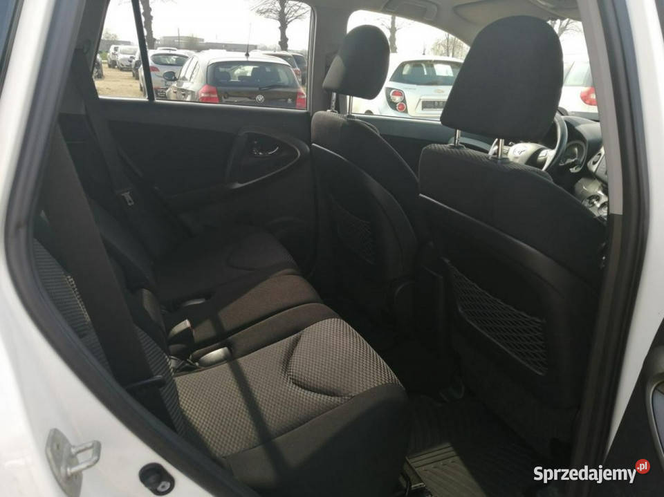Toyota RAV4 20 160 klimatronik elektryka hak III biały Strzegom