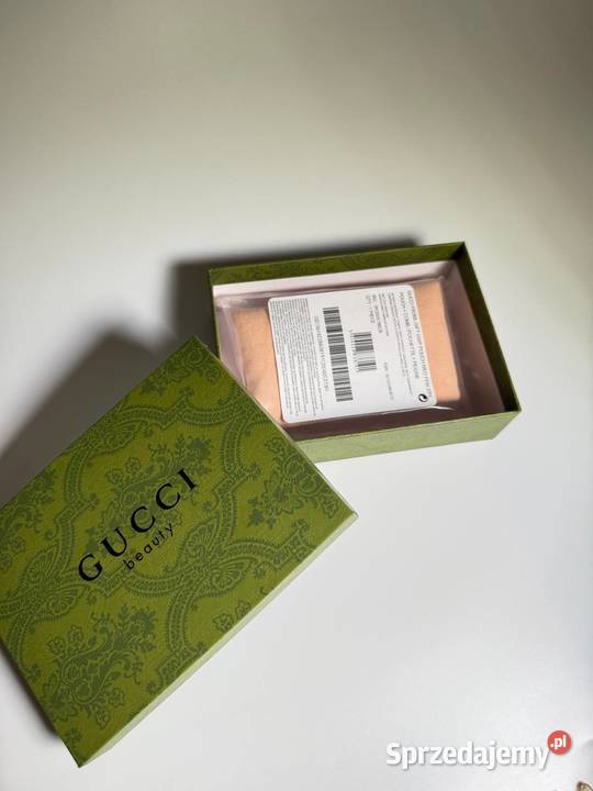Grzebień Gucci Beauty w eleganckim opakowaniu opolskie Opole