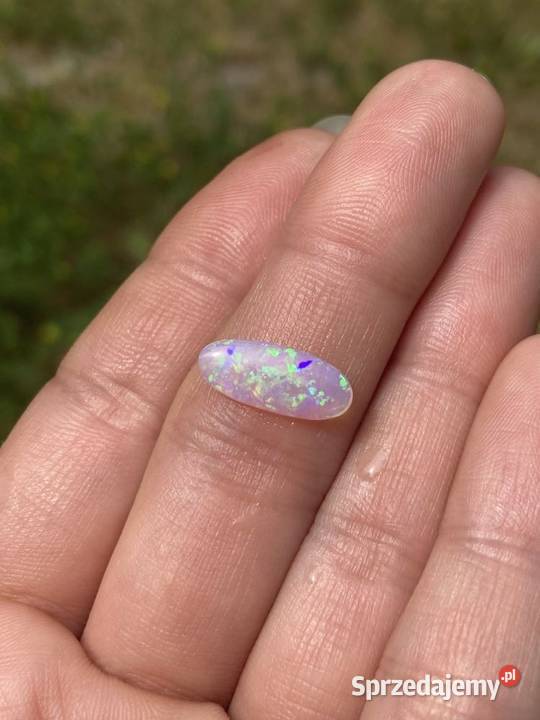 złota zawieszka z naturalnym opalem brazylijskim Warszawa