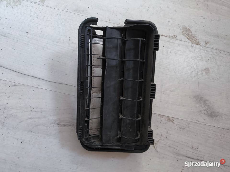 Kratka w zderzak lewy tył Kia Sorento IV sprzedam