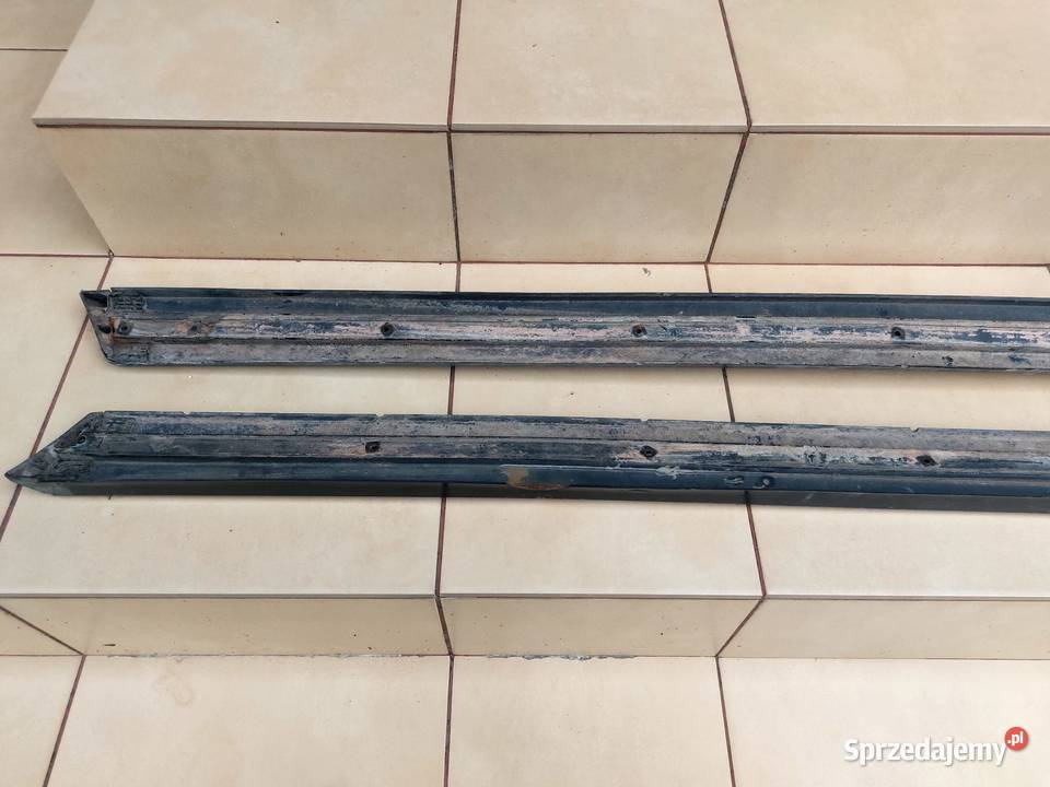 Mercedes W460 W461 W463 G Klasa 5 drzwi listwy Sieciechów