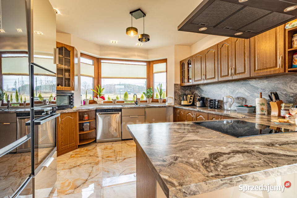 Dom wolnostojący 16503m Strzepcz Kasztanowa utwardzona sprzedam