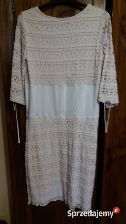 Koronkowa różowa sukienkaKappAhl