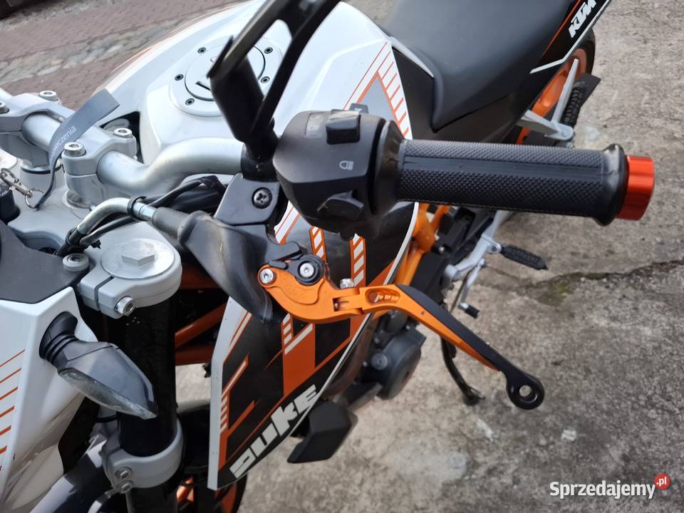 KTM DUKE 390