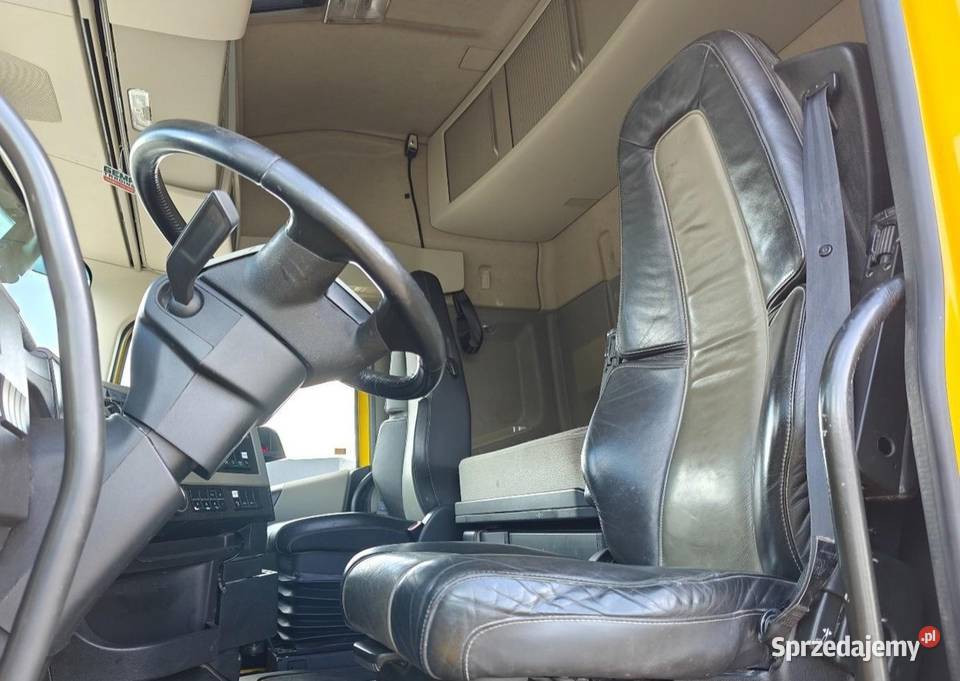 Ciagnik Volvo z sprezarko do paszy Welgro Biała Podlaska
