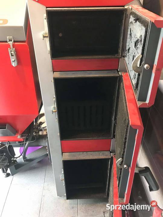 Kocioł Defro na ekogroszek Piece i kominki