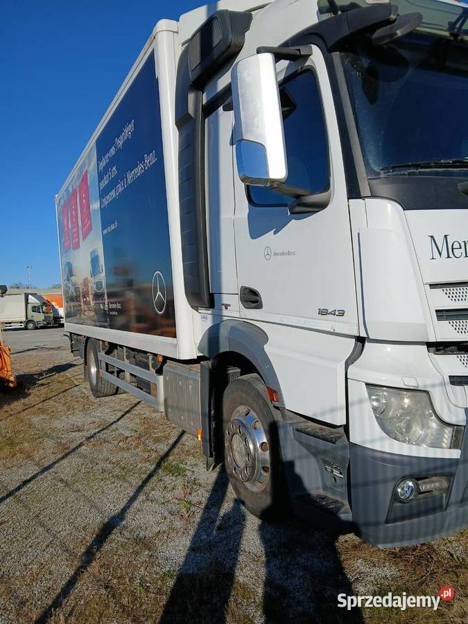 Mercedes Actros 1843 kontener sypialna kabina Warszawa sprzedam