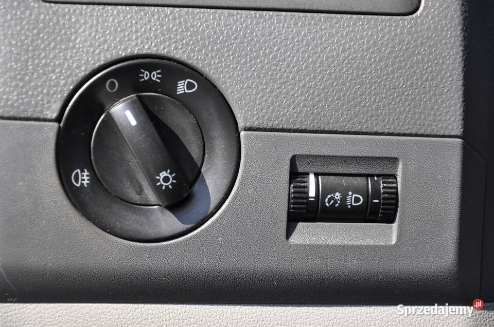 Volkswagen Transporter T5 20 TDI 6 osobowy elektryczne lusterka Bilcza