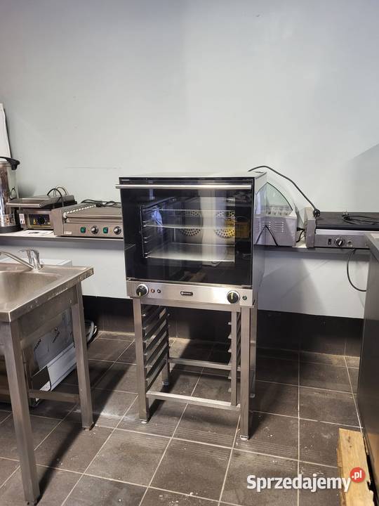 Hendi 227077 konwekcyjny profesjonalny piec z