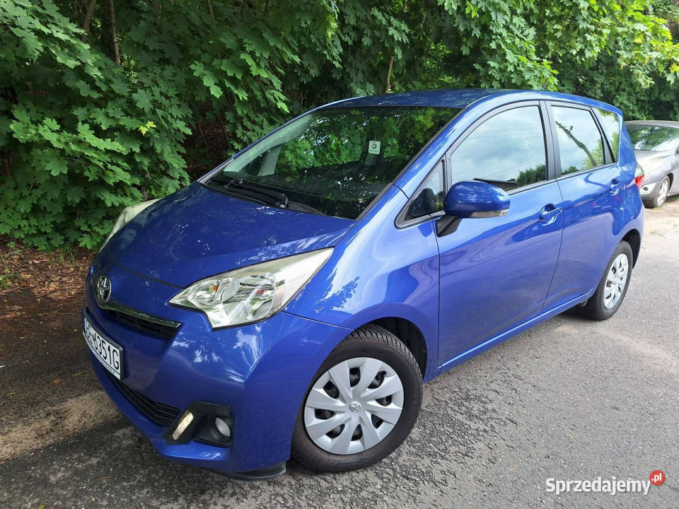 Toyota Verso S pełny serwis stan 296500km sprzedam