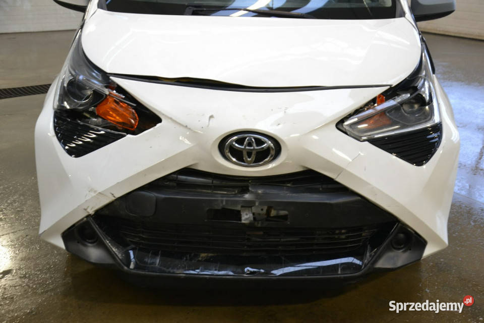 Toyota Aygo 10 benzyna 72 klimatyzacja tablet Kęty