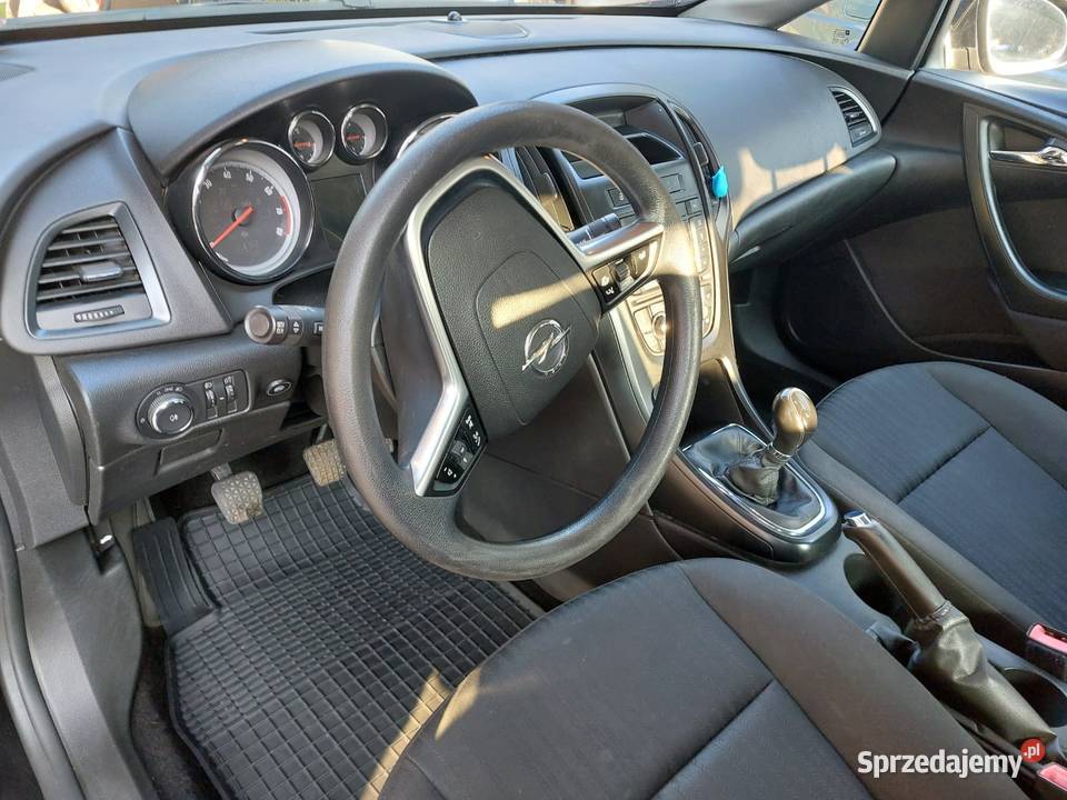 Opel Astra J 16 benzyna LPG śląskie Gliwice sprzedam