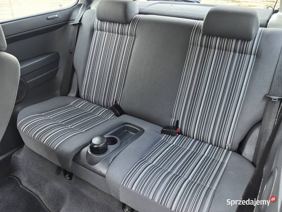 VW Fox 2006r silnik 12 Przebieg 131000 wspomaganie kierownicy wielkopolskie Poznań