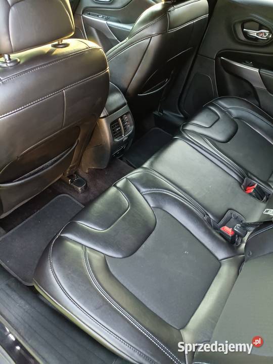 Jeep Cherokee stan idealny ABS Kalej