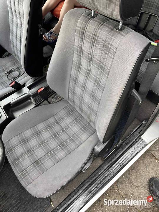 BMW e30 18 is 20900km Seria 3 Leszno