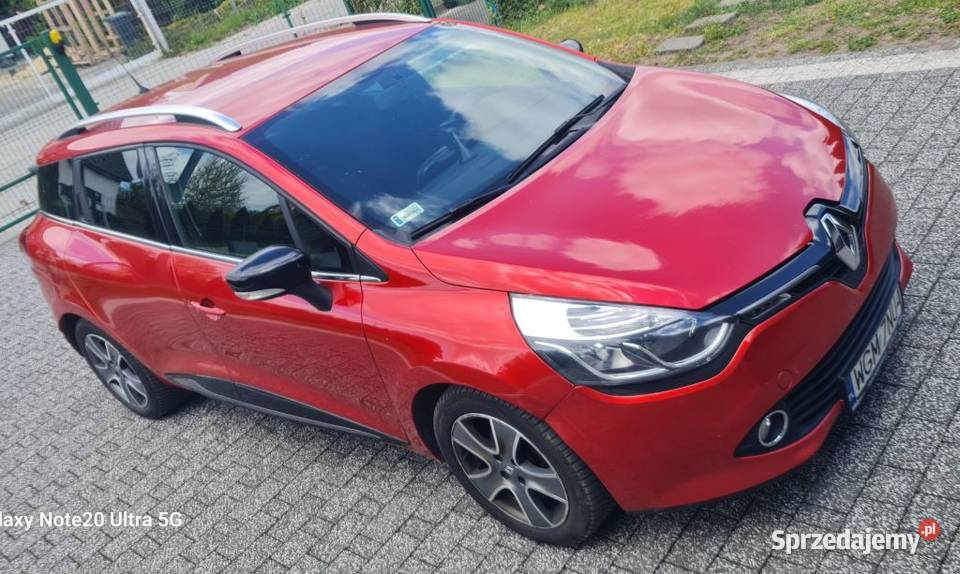 Sprzedam Renault Clio Grandtour Tce 90 z 2015 MP3 Szczęsne