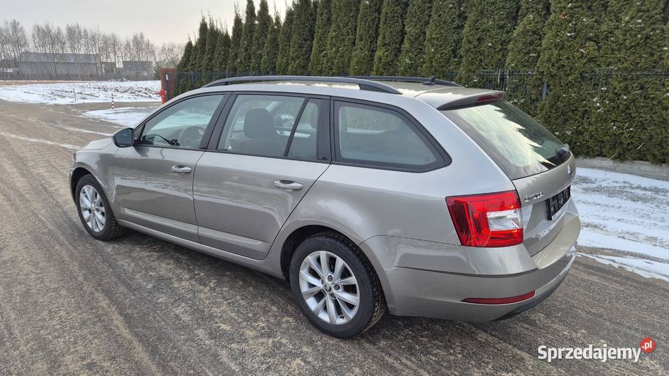 Skoda Octavia 3 lift niski przebieg wielkopolskie Turek
