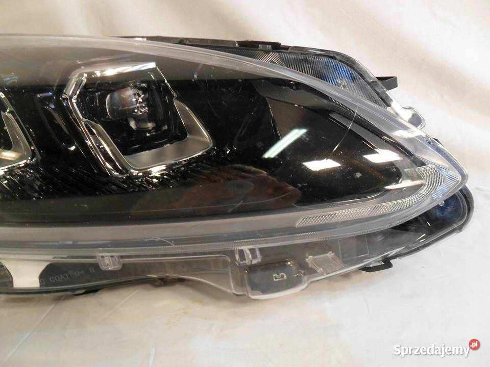 REFLEKTOR PRZÓD STRONA PRAWA FORD KUGA III Rok produkcji 2022 Nowy Tomyśl