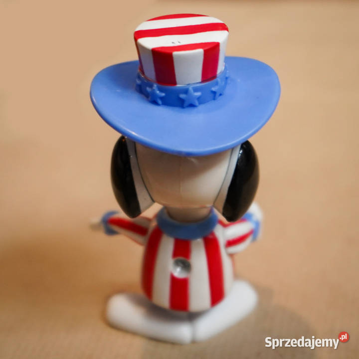 Figurki Snoopy 7 z Happy Meal McDonalds również mazowieckie Warszawa