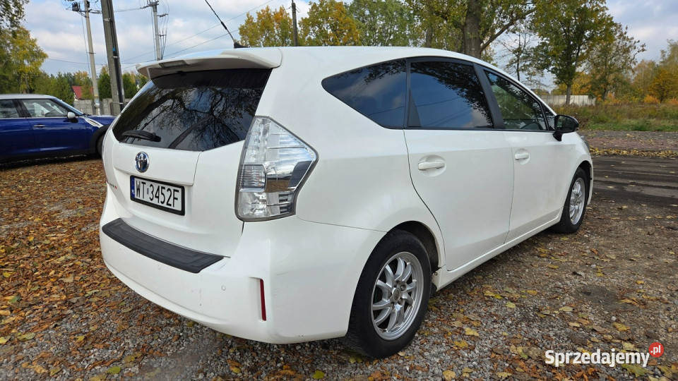 Toyota Prius 18 HSD 136 LPG Hand free 7 osobowy hybryda