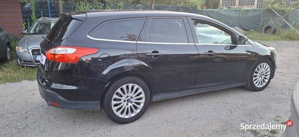 FORD FOCUS TOURER AUTOMAT XENON LEDY ROZRZADZIE nieuszkodzony Wrocław