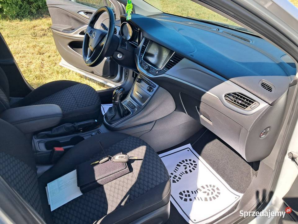 Opel astra 14 benzyna 2017 z Niemiec 1wlasciciel 174500km Astra