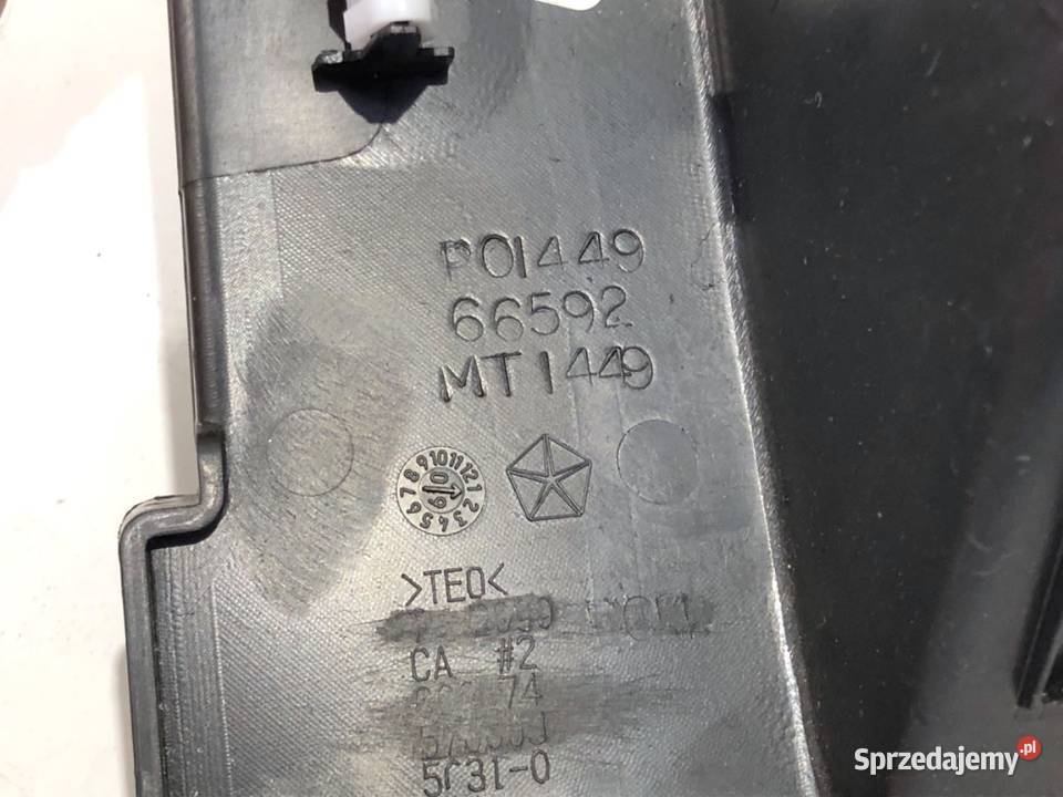 SCHOWEK PASAŻERA JEEP GRAND CHEROKEE WK osobowe Schowki, półki podkarpackie