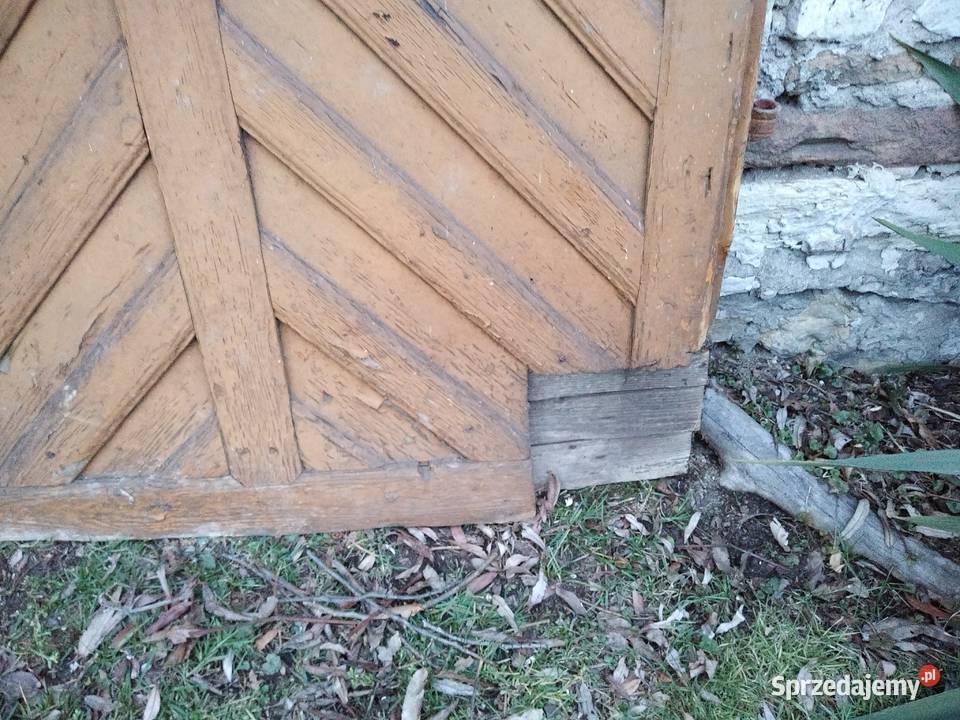 Stare drewniane grube i ciężkie drzwi zabytek do Dąbrowa Górnicza sprzedam