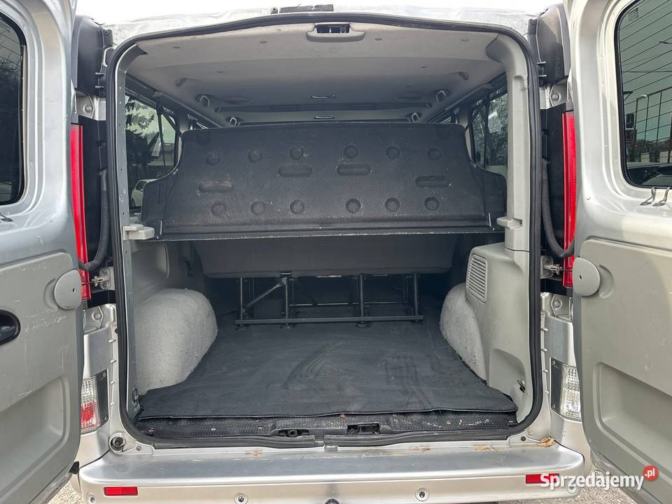 Renault Trafic 20 DCI9 miejscKlima na tyłSalon 115KM Trafic mazowieckie Warszawa
