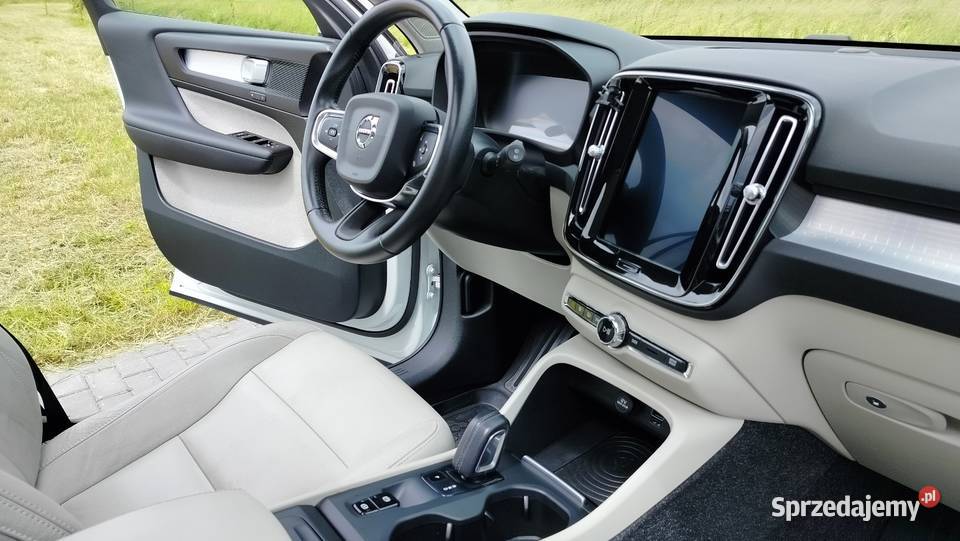 Volvo XC40 20 T5 4x4 Pełna wersja SUV XC 40 Samochody osobowe Działdowo