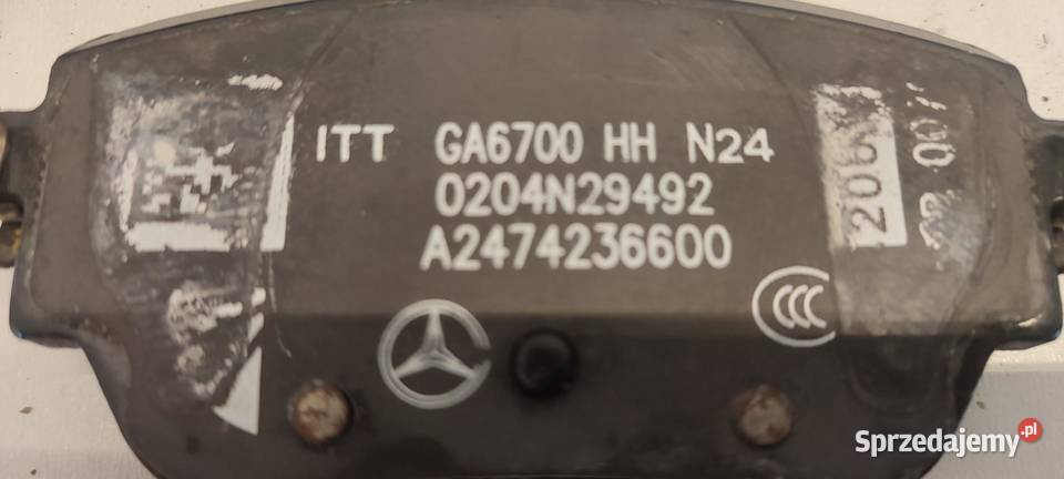 MERCEDES W247 TARCZE KLOCKI PRZÓD 200 PRZEBIEGU