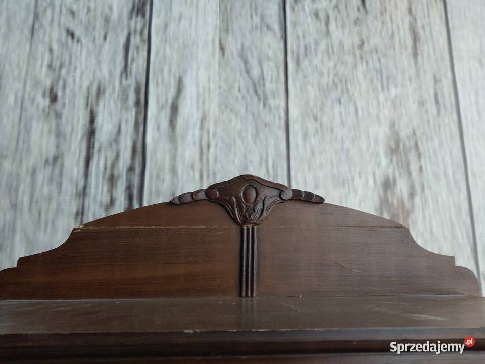 secesyjna bieliźniarka 424 Byczyna