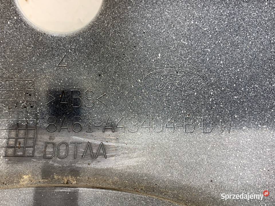 LISTWA KLAPY TYŁ FORD FIESTA MK7 Hatchback