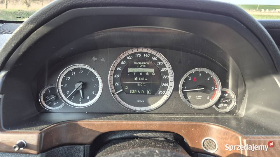 Mercedes W212 doinwestowany czytaj opis Kąty Wrocławskie