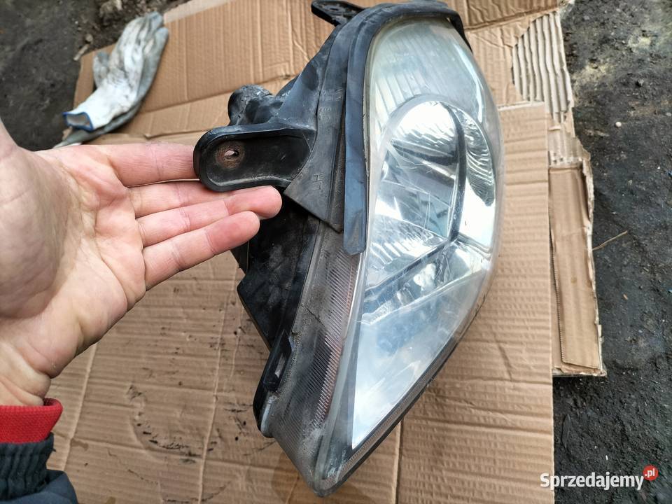 Kia Rio LAMPA PRZÓD PRZEDNIA LEWA osobowe lubelskie Kamień-Kolonia