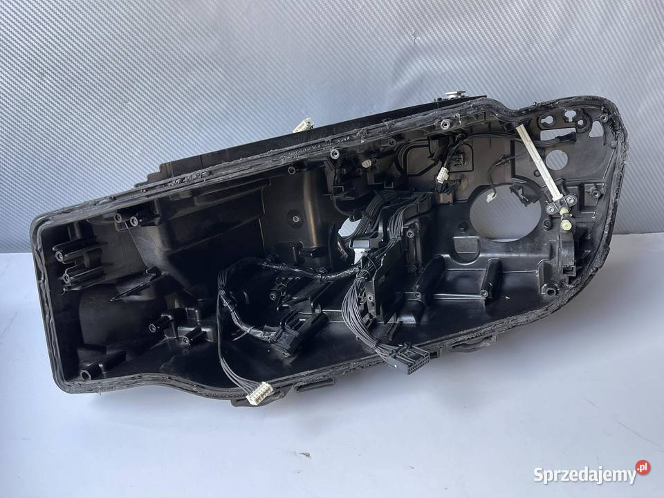 BMW G20  G21 LEWA OBUDOWA FULL LED 948170707 Ostroróg sprzedam