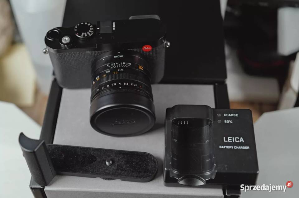 Leica Q3 z oryginalnym uchwytem w pudełku z Tychy sprzedam