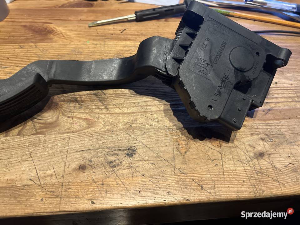 Potencjometr gazu fiat grandepunto 55702020 osobowe Margonin