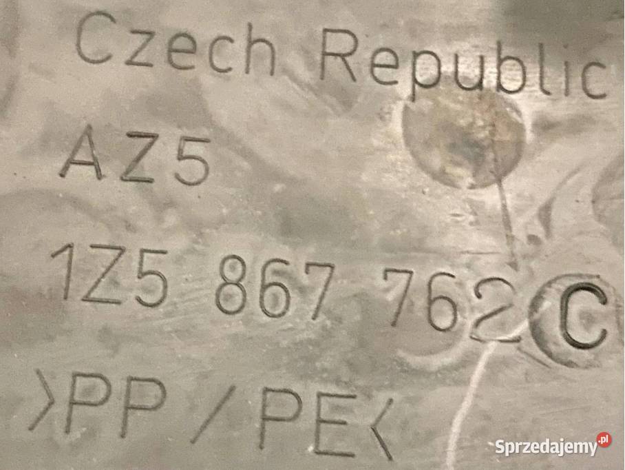 Mocowanie półki bagażnika prawe Octavia