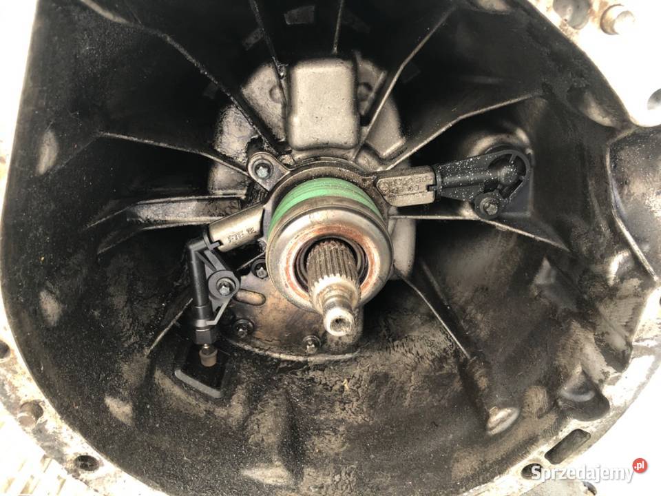 SKRZYNIA BIEGÓW MERCEDES W903 A9022600500 22 109 osobowe