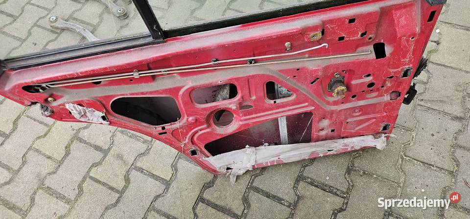 Drzwi lewy tył mercedes w124 kombi Drzwi Zbąszyń