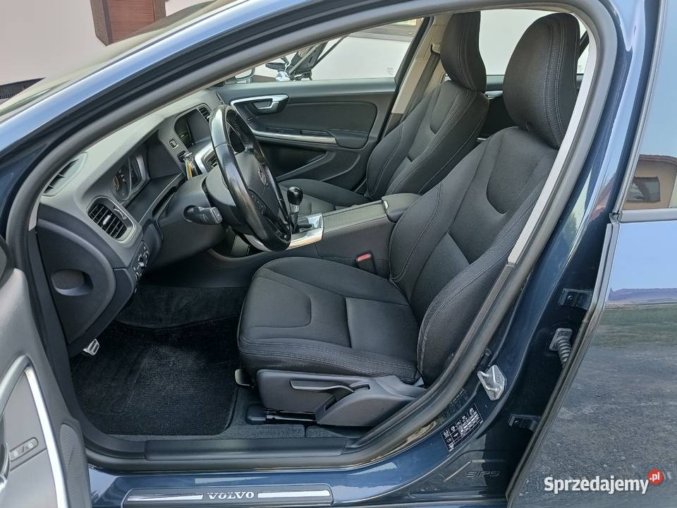 Volvo V60 16D V60 Podkonice Miejskie