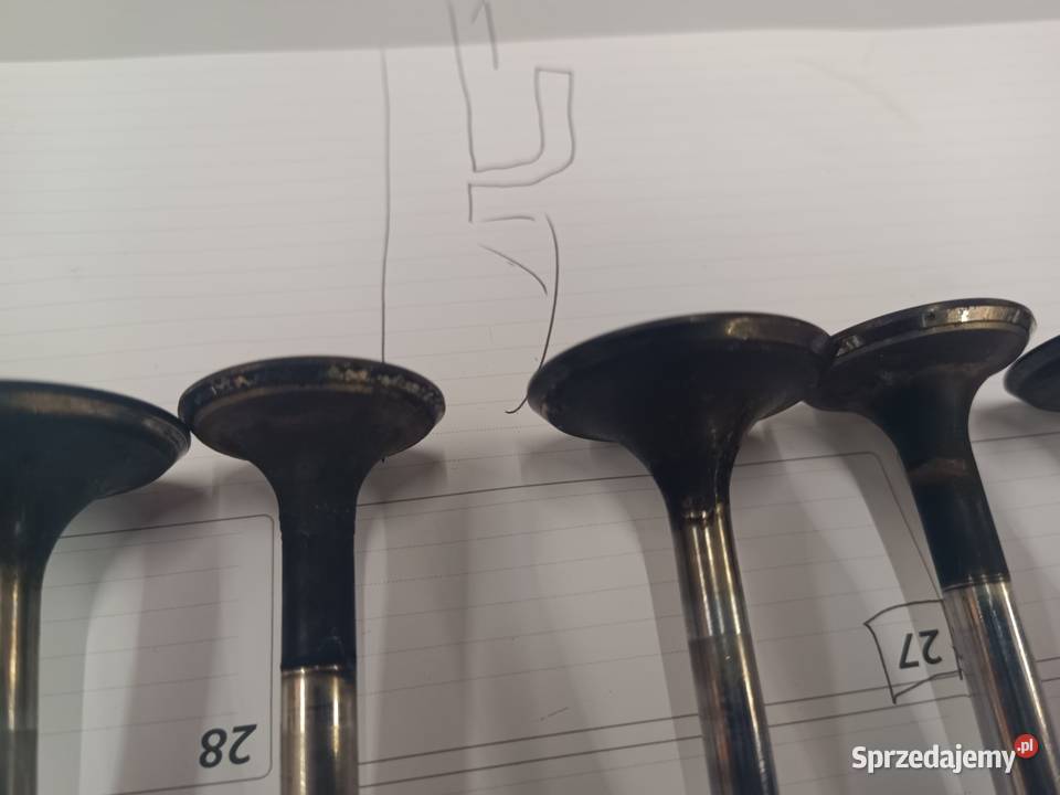 Zawory silnika peugeot j5 1989r 25D Rok produkcji 1989 pomorskie Słupsk