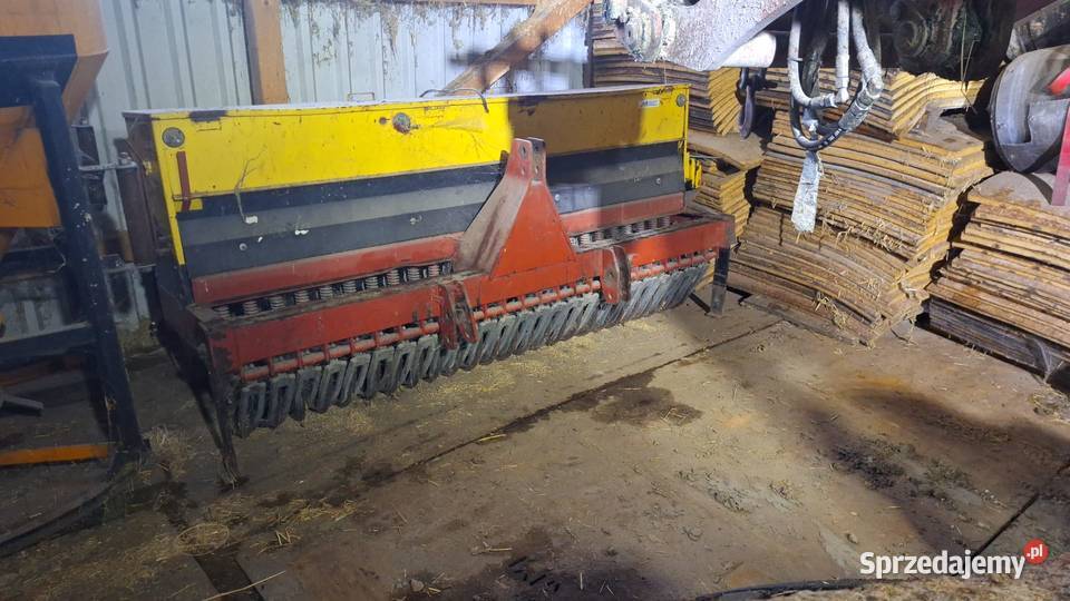 Siewnik do trawy Vredo 25 m sprowadzony nieuszkodzony wielkopolskie sprzedam