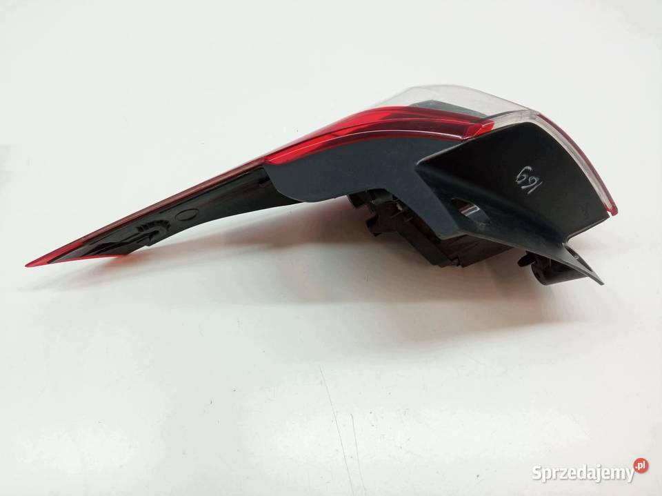 LAMPA TYŁ PRAWA EU Opel Crossland I 20172024